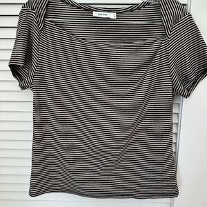 Mod Ref Monochrome Striped Short Sleeve Top